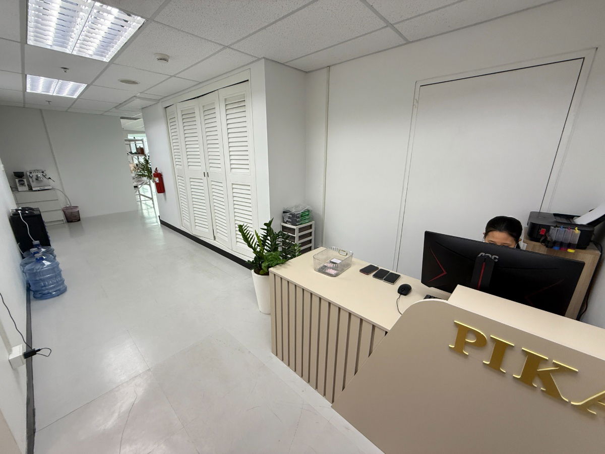 picture Luxury Office for Rent in a Prime Location, Heart of the City (SKYY9 CENTRE – Rama 9) - 4/14