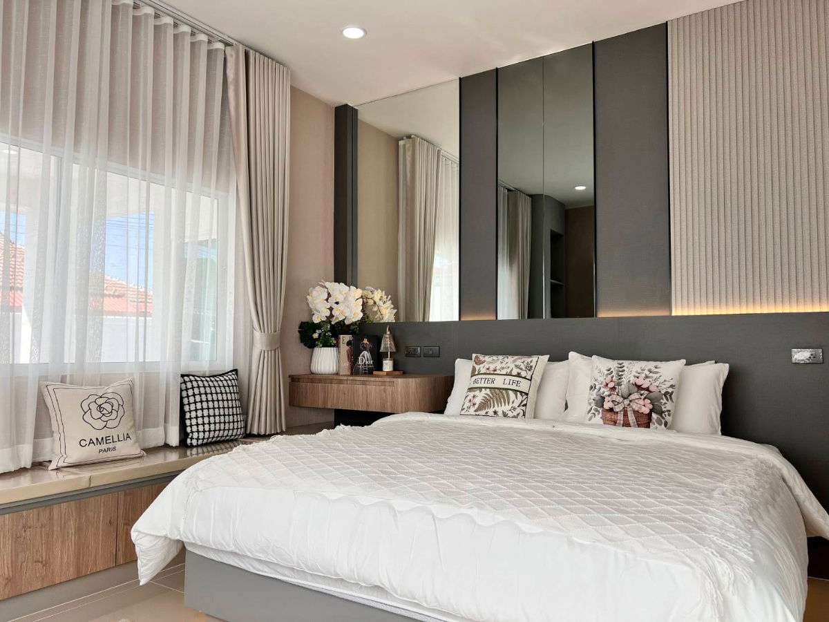 รูป บ้านเดี่ยว 3 ห้องนอน ขนาด 83 ตร.วา เรโนเวทใหม่ทั้งหลัง พร้อมสระว่ายน้ำ พร้อมอยู่ เมืองพัทยา - รูปที่ 22/31