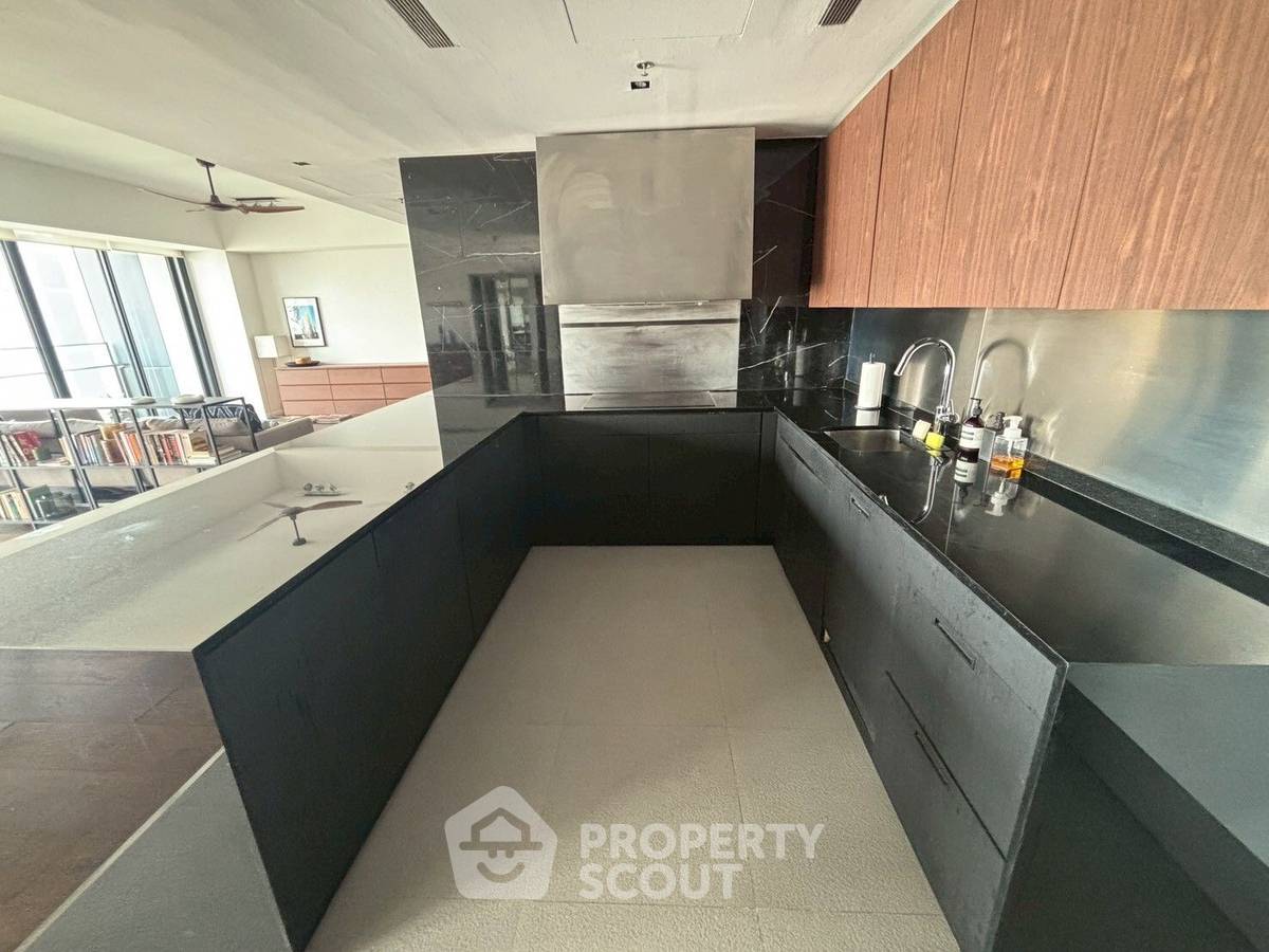 picture 3-BR Condo at The Met Sathorn near BTS Chong Nonsi (ID 2447800) - 5/17