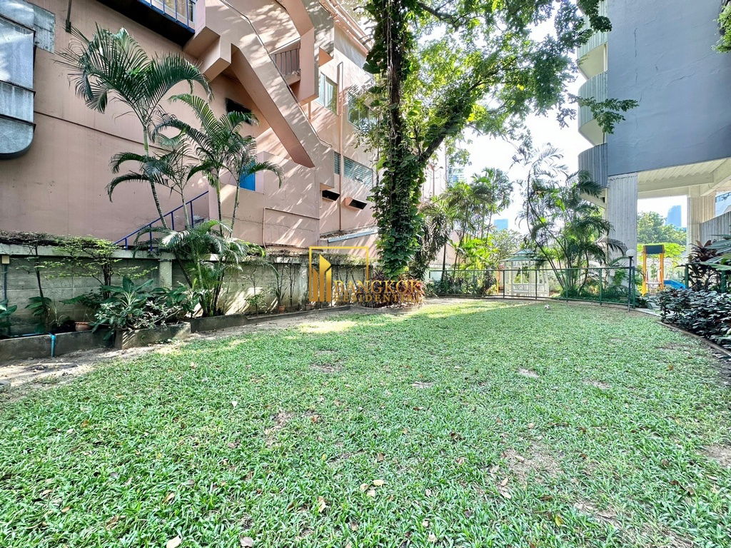 picture Premier Condo | 4 Bedroom Condo For Rent in Phrom Phong - BR13004CD - 22/25