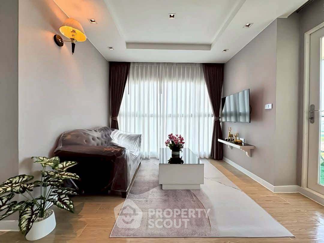 picture 1-BR Condo at La Santir Porchland 5 Pattaya close to Pattaya (ID 2453466) - 2/20