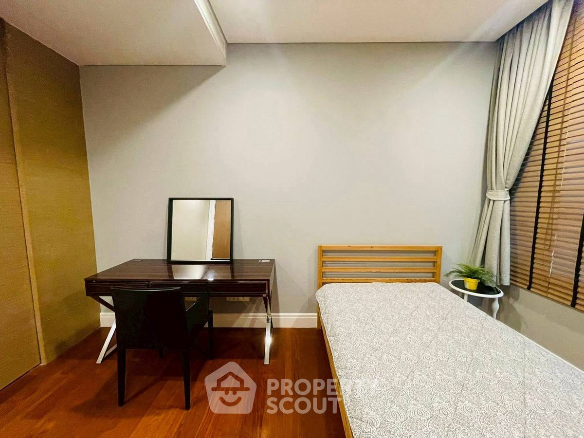 picture 2-BR Condo at Bright Sukhumvit 24 Condominium near BTS Phrom Phong (ID 2453846) - 4/18