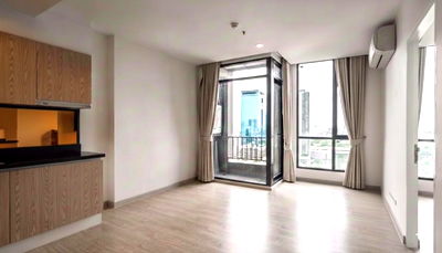 ขายคอนโด : ขายด่วน คอนโดอัพ เอกมัย ชั้น 26 ราคาพร้อมจบ