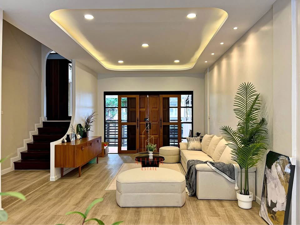 รูป RH112425 ให้เช่า Townhouse for Rent | Phra Khanong, Sukhumvit 71 (Pridi 35) - รูปที่ 2/18