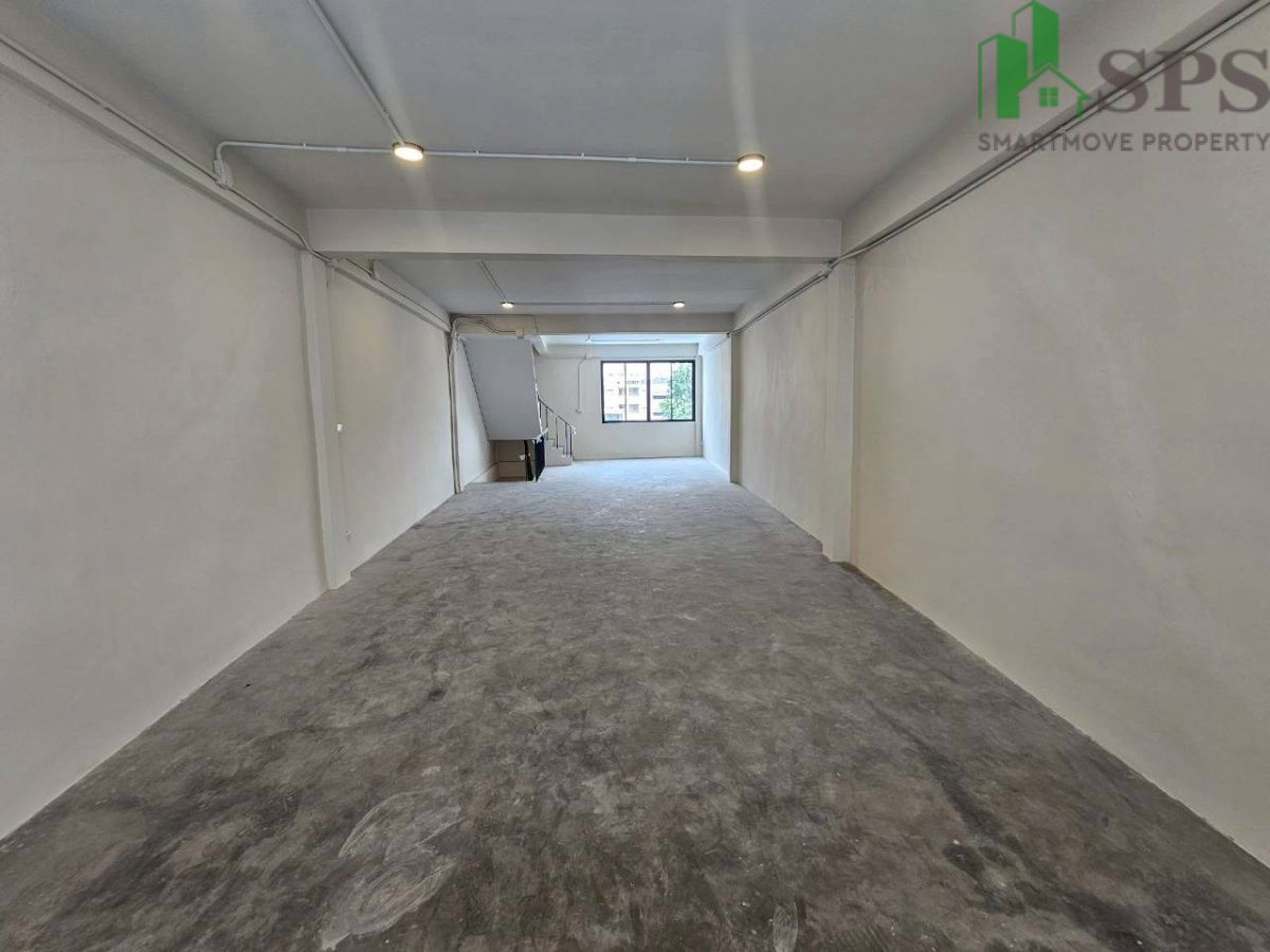 รูป อาคารพาณิชย์ให้เช่า ติด BTS ปุณณวิถี (SPSJN250) - รูปที่ 3/20