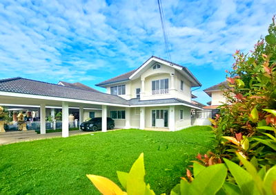 บ้านเดี่ยว เชียงใหม่ : 🔥🔥ราคาตัดใจขาย‼️ บ้านเดี่ยวหลังใหญ่ 2 ชั้น  112 ตร.ว. (ใหญ่กว่าบ้านจัดสรรทั่วไปเเท่าตัว) รีโนเวทใหม่ทั้งหลัง สไตล์มินิมอล พร้อมเข้าอยู่ทันที‼️