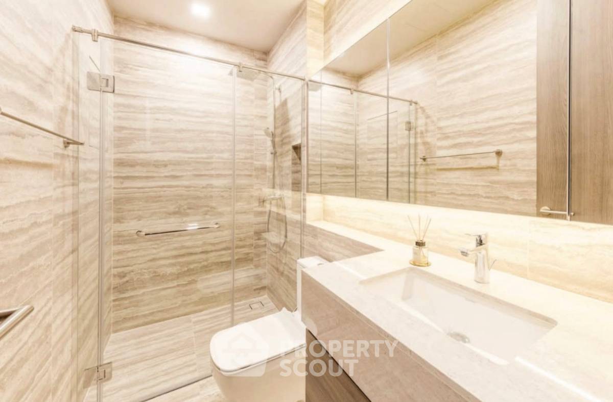 picture 2-BR Condo at Celes Asoke near MRT Sukhumvit (ID 2448886) - 2/9