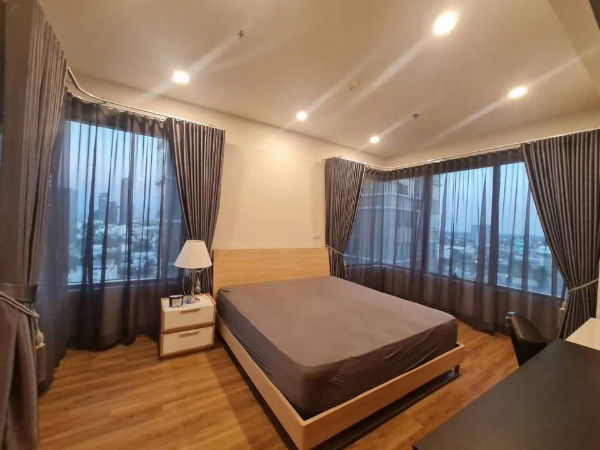 รูป LTH13634 – Condo for Rent | For The Emporio Place Sukhumvit 24 | 108 sqm | 2 Beds 3 Baths | 60K/Month | Near BTS Phromphong | - รูปที่ 3/6