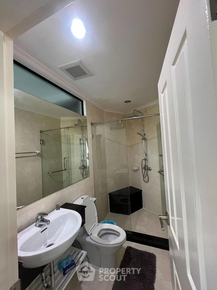 picture 2-BR Condo at Supalai Casa Riva close to Thanon Tok (ID 2452355) - 8/10