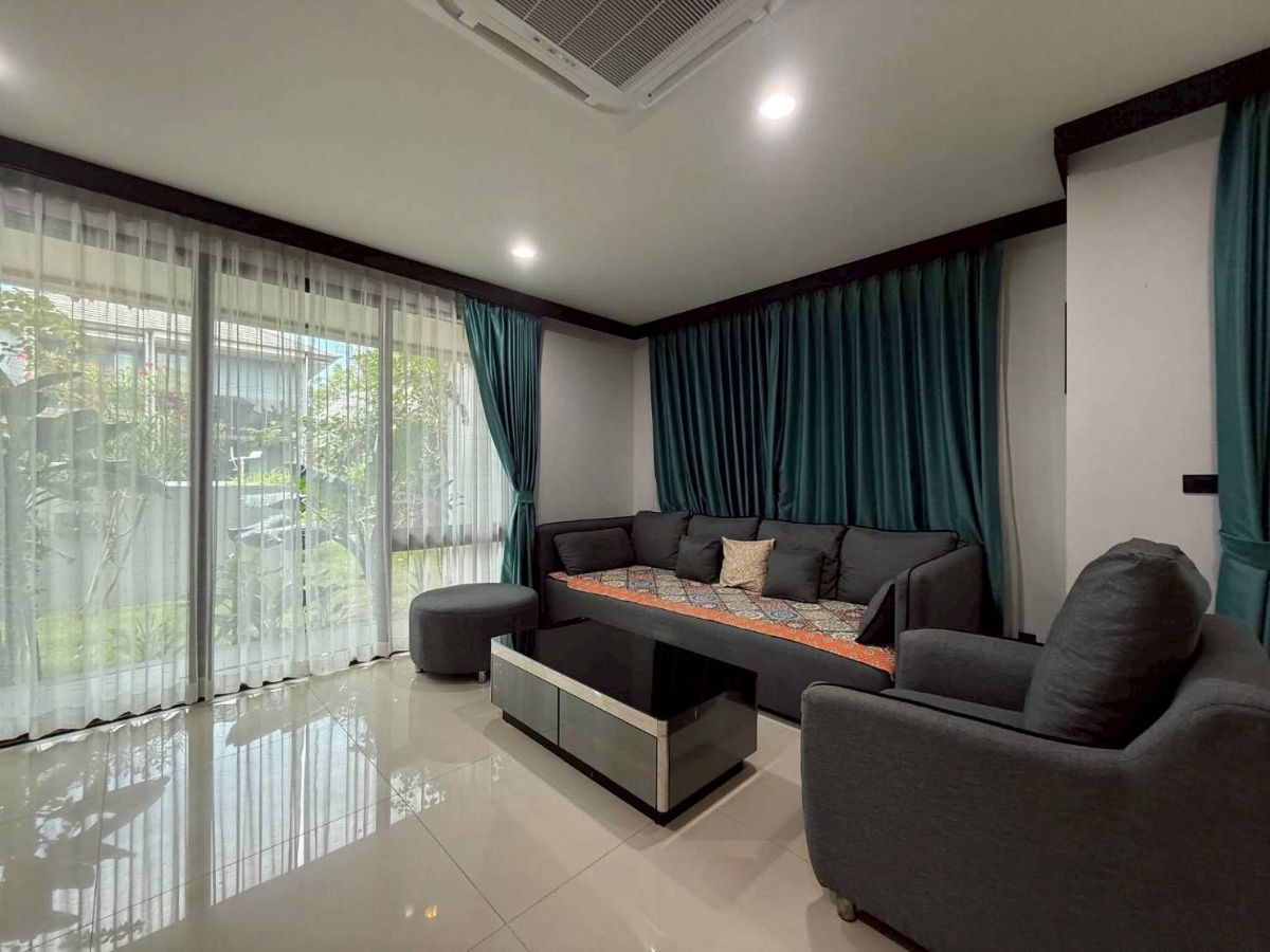 picture For rent Setthasiri Krungthep Kreetha2  4bedroom 4bathroom - 3/15