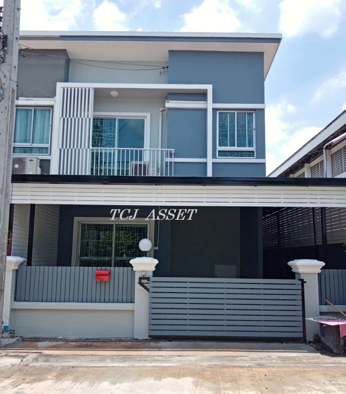 ขายทาวน์โฮม : ขายทาวน์เฮ้าส์ 2 ชั้น (หลังริม) ม.นิรันดร์วิลล์ 12 ถ.วัดศรีวารีน้อย