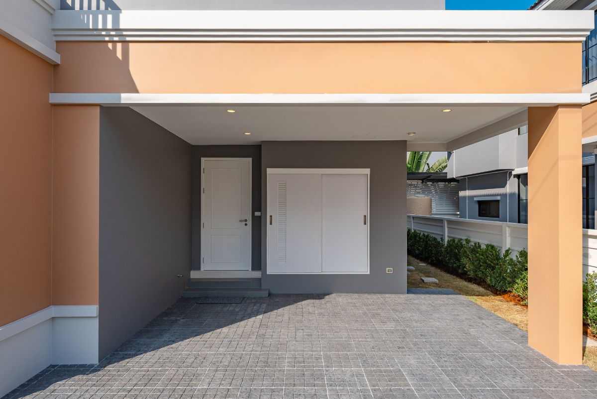 picture 🌴FOR RENT🌴 Luxury 4-Bed English Style House with Pool at Crown Estate (Dulwich Rd), Next to British International School Phuket – Ready to Move In - 72/73