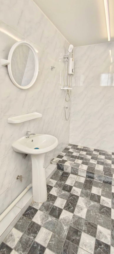 picture (Promotion 55,000) Fully Renovated Commercial Building, 2 Units, 400 sq.m., 10-Meter Frontage, Parking for 5 Cars, Bearing Area, Near BTS - 14/23