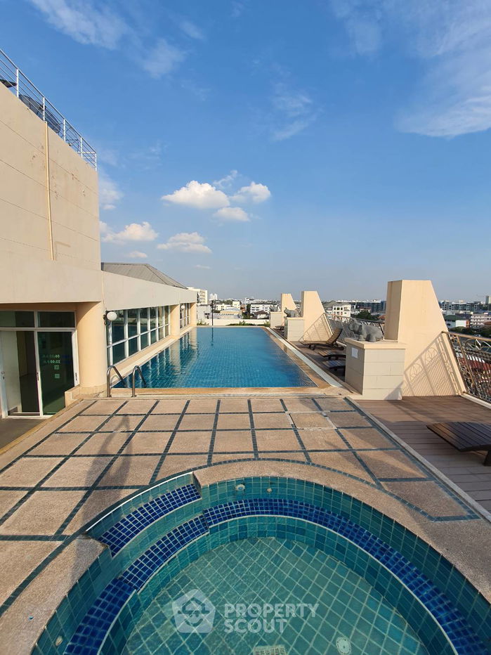 picture 2-BR Condo at Fragrant 71 Condominium near BTS Phra Khanong (ID 2453489) - 21/31