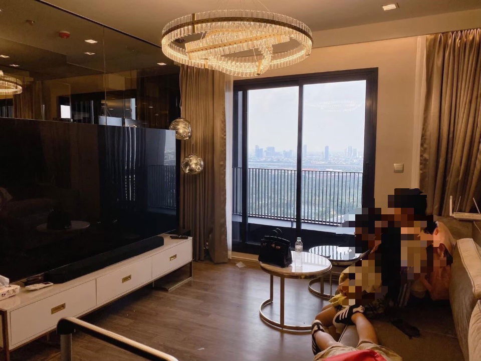 picture  Life Ladprao                    Valley  - 8/9