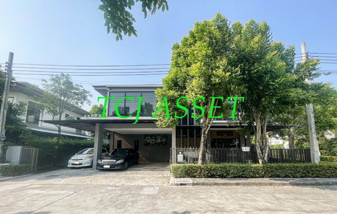 House for sale : Detached house in Baan Lumpini Suan Luang Rama 9 Village