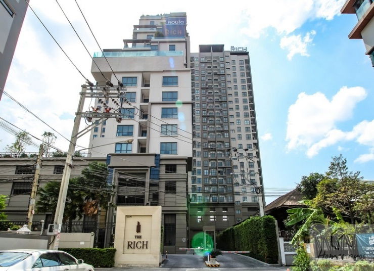 picture For Rent • The Rich Sathorn–Taksin • Fully Furnished • 210m to BTS Wongwian Yai - 9/16