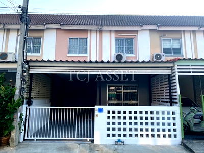 Townhouses for sale Metropolitan Electricty Authority Samut Prakan : Townhouse for sale : Baan Pruksa 74/1 Srinakarin-Thepharak Village.