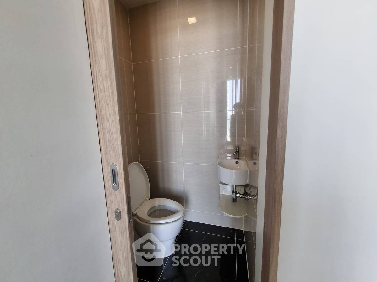 picture 1-BR Condo at Park Origin Phrom Phong near BTS Phrom Phong (ID 2453771) - 10/15