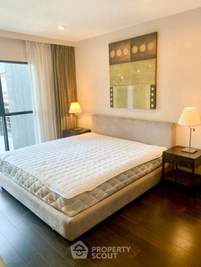picture 2-BR Condo at Sathorn Gardens near MRT Si Lom (ID 2453475) - 7/11