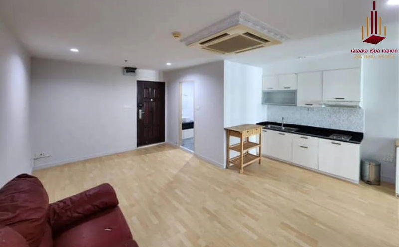 Condos for sale : ✨ For Sale : Sukhumvit Living Town  Condo  ✨  💰 only 5,200,000  thb