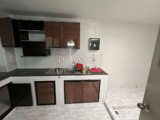 picture Townhouse for sale : Golden Town Chalermprakiat - Suan Luang Village - 7/14