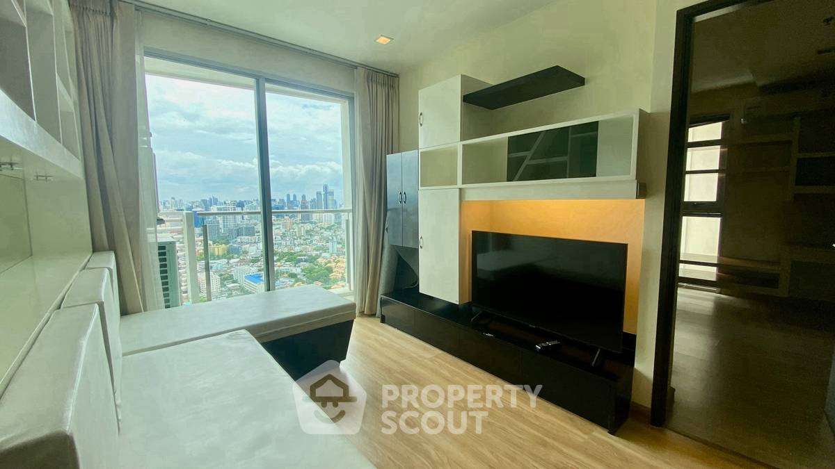 picture 2-BR Condo at Sky Walk Residences near BTS Phra Khanong (ID 2450432) - 2/11