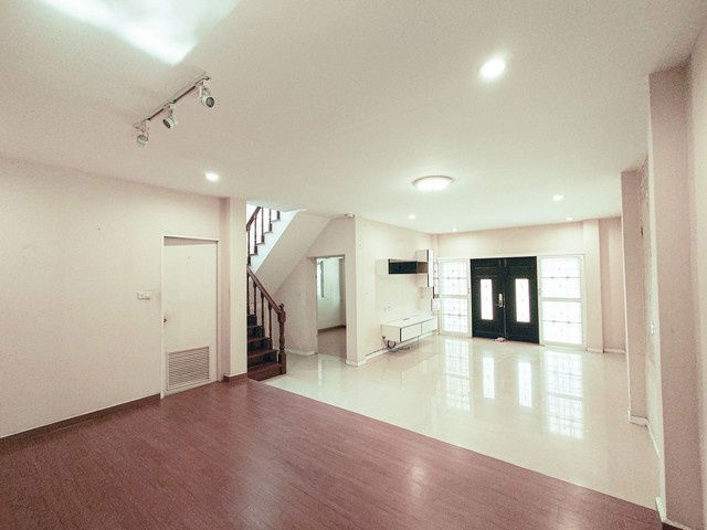 picture Detached House For Sale Place and Park Pracha Uthit 90 Samut Prakan - 3/8