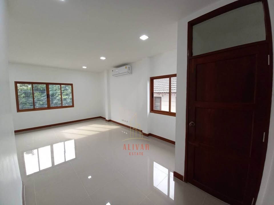 picture RH112525 House for rent in Prachachuen and Ratchadaphisek area, 6 bed, 7 bath (Availiable JAN 2025)  - 14/17