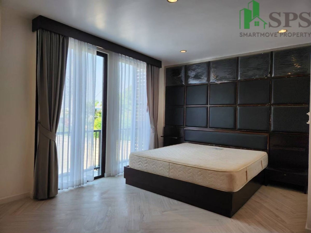 picture Townhome for rent: Areeya Mandarina Sukumvit 77 (SPSAD3650) - 15/18