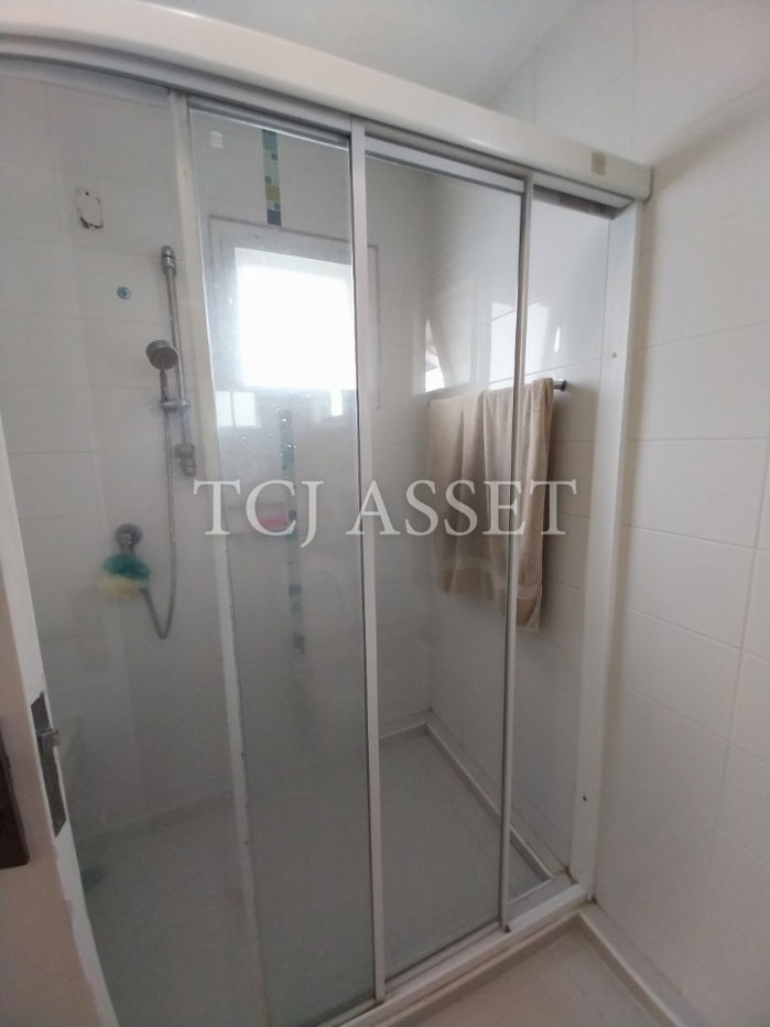 picture House for sale : Detached house in Mantana On Nut-Wongwaen 3 Village, Kanchanaphisek Road Soi 43/1. - 5/11