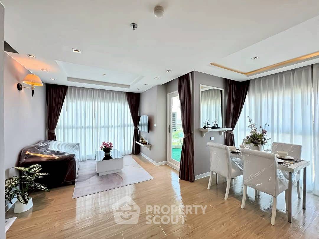picture 1-BR Condo at La Santir Porchland 5 Pattaya close to Pattaya (ID 2453466) - 3/20