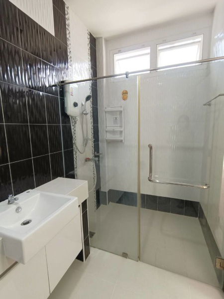 รูป ให้เช่าบ้านเดี่ยวหลังริม ม.เดอะซีซั่นวัลเล่ย์ สวนเสือ ศรีราชา - รูปที่ 13/20