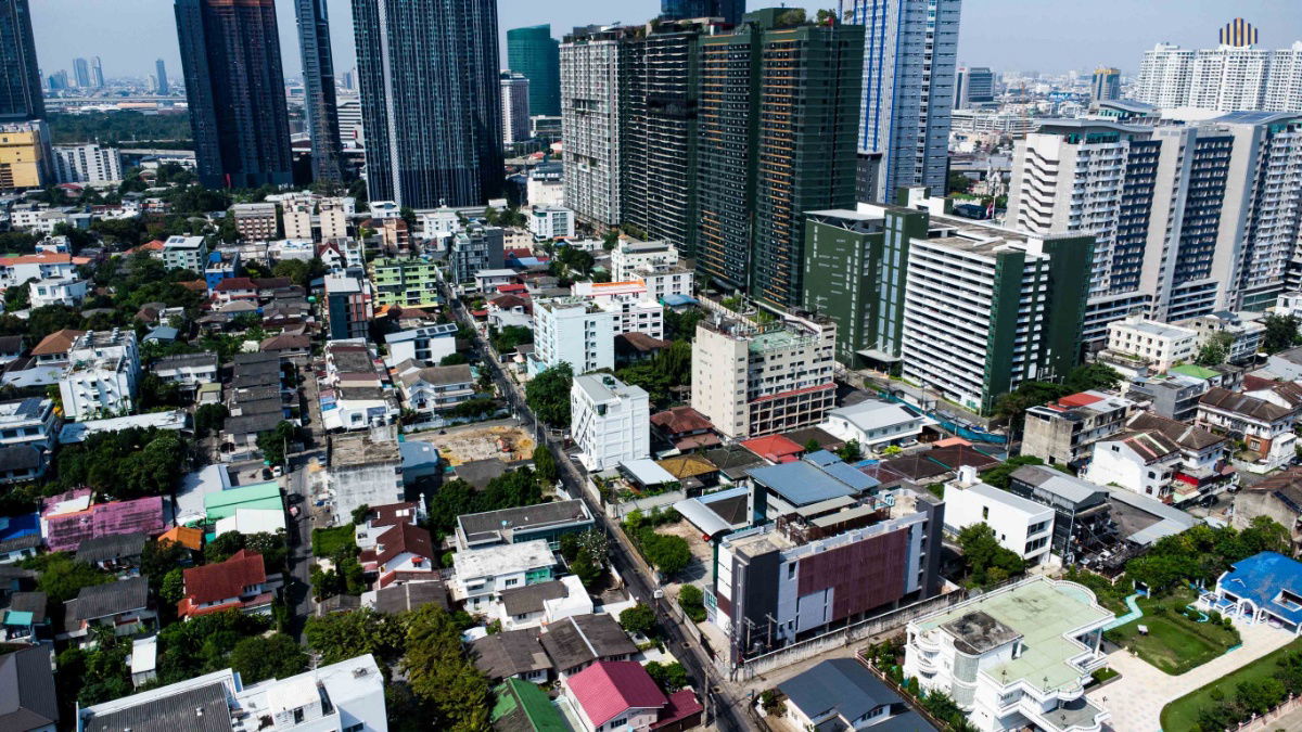 รูป ทำเลโฮมออฟฟิศที่หาไม่ได้อีกแล้วในย่านลาดพร้าวซอย 1 !! ขายถูกสุดขนาดที่ดิน 49 ตร.วา พื้นที่ใช้สอยประมาณ 300 ตร.ม. เดินทางง่าย ใกล้รถไฟฟ้า 2 สาย - รูปที่ 6/20