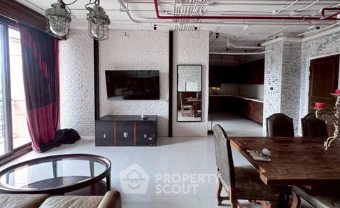 3-BR Condo at Aguston Sukhumvit 22 near MRT Queen Sirikit National Convention Centre (ID 2452353)