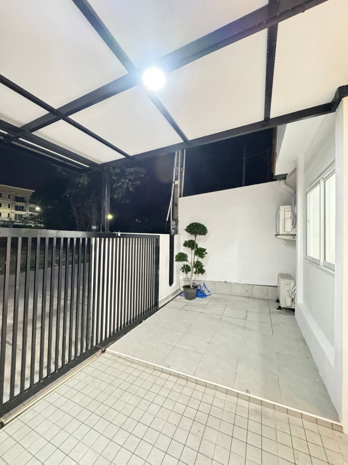 picture Townhouse in Soi Siam Country Club in the center of Pattaya CIty , 2beds 1baths  - 16/16