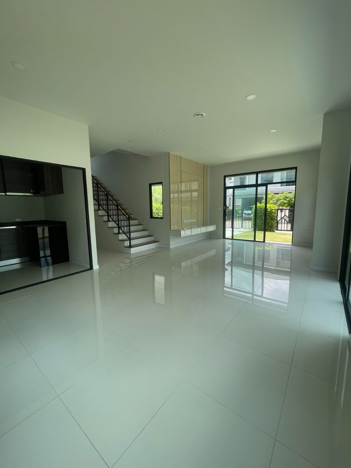 รูป แกรนด์บริทาเนีย วงแหวน-รามอินทรา บ้านเดี่ยว สไตล์ Luxury 2 ชั้น สภาพใหม่เอี่ยม!! - บ้านผ่อนตรง ไม่ต้องง้อแบงก์ - รูปที่ 8/14