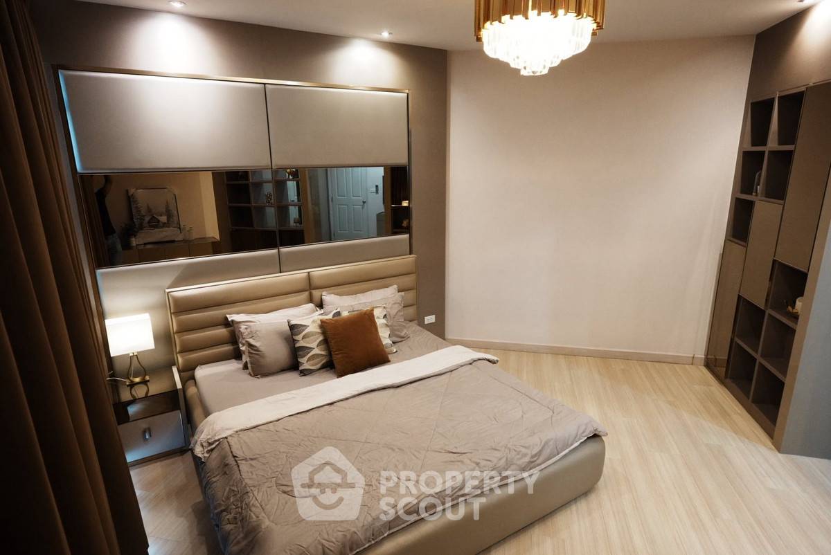 picture 2-BR Condo at Baan Sathorn Chaopraya near BTS Krung Thon Buri (ID 2451088) - 13/17