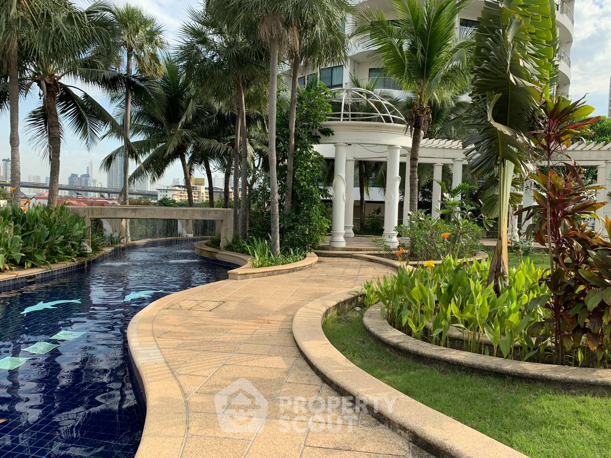 picture 2-BR Condo at Supalai Casa Riva close to Thanon Tok (ID 2452355) - 9/10