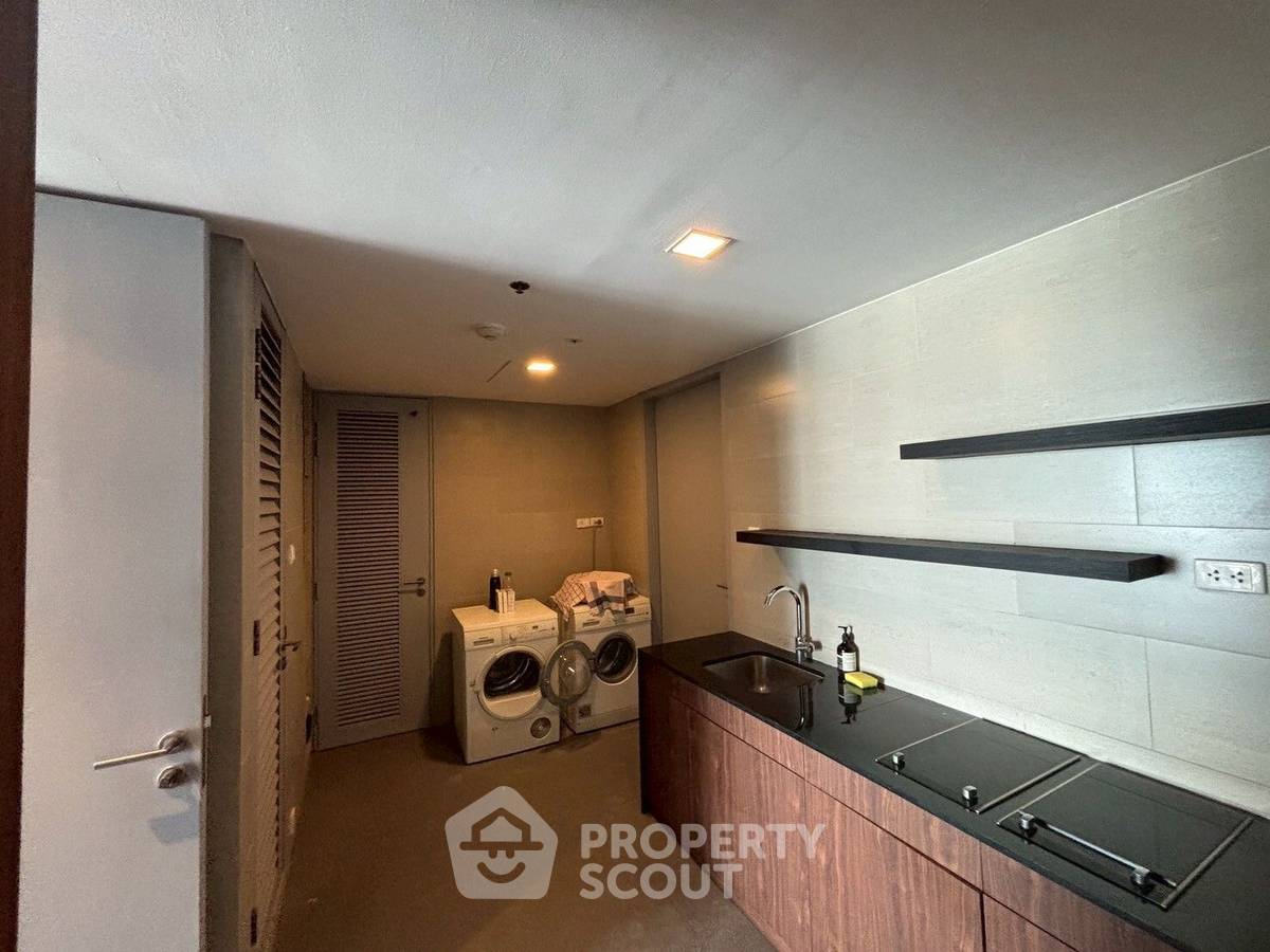 picture 3-BR Condo at The Met Sathorn near BTS Chong Nonsi (ID 2447800) - 6/17