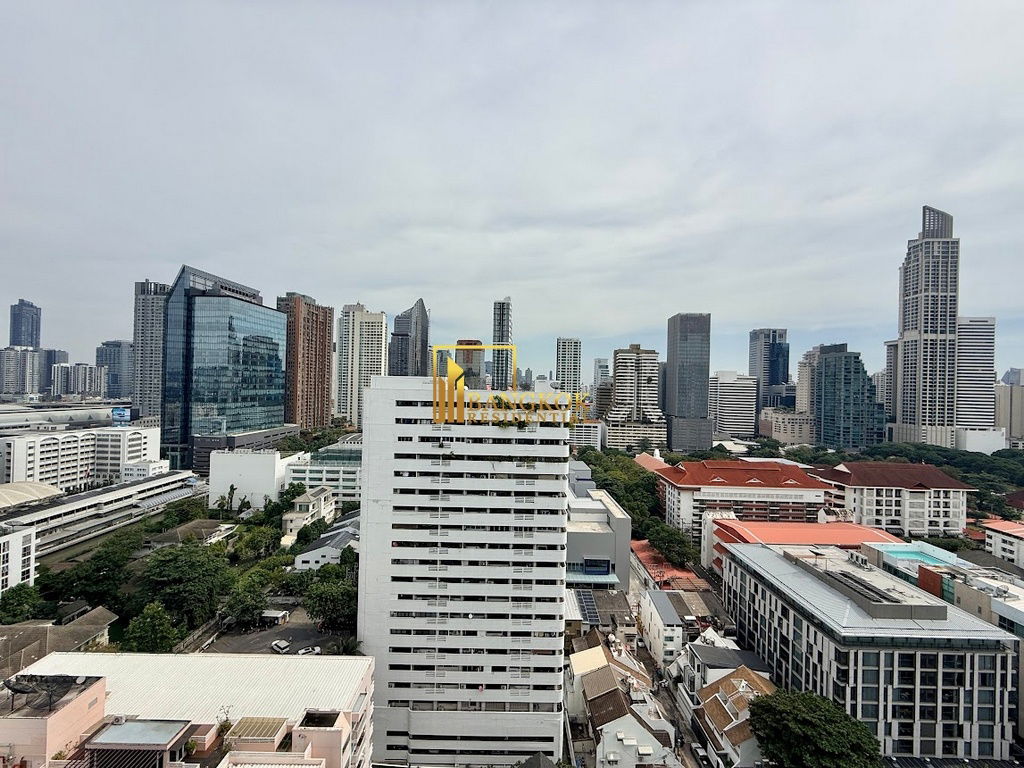 รูป Renovated 4 Bedroom Apartment For Rent in Sukhumvit 13 - BR20930AP - รูปที่ 24/53