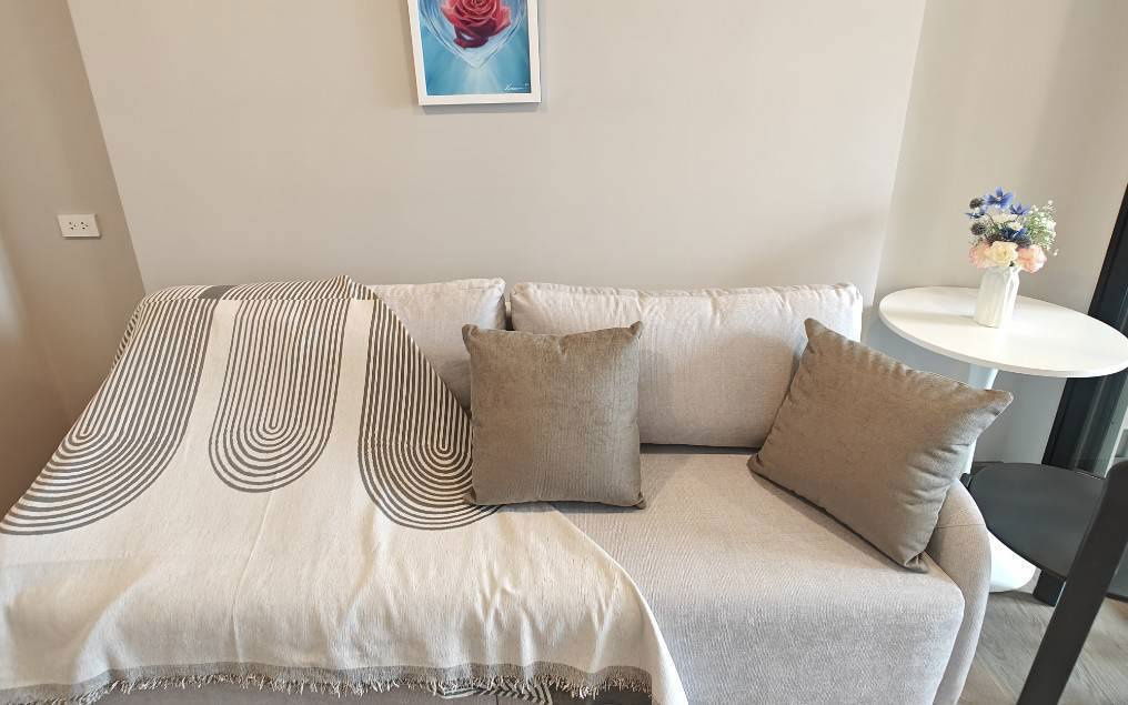 picture @Condorental condo for rent PLUM CONDO NEW WEST - 8/21