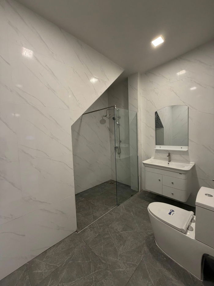 picture 3-Storey Townhome for Sale in Pattaya – Fully Renovated & Move-in Ready! - 33/40