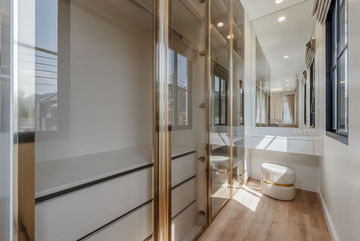 picture 🌴FOR RENT🌴 Luxury 4-Bed English Style House with Pool at Crown Estate (Dulwich Rd), Next to British International School Phuket – Ready to Move In - 19/73