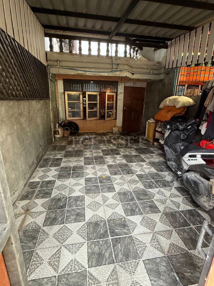 picture Townhouse for sale : Sukhumvit 115 , Near BTS Pu Chao, Samrong Nuea, Samut Prakan. - 3/8