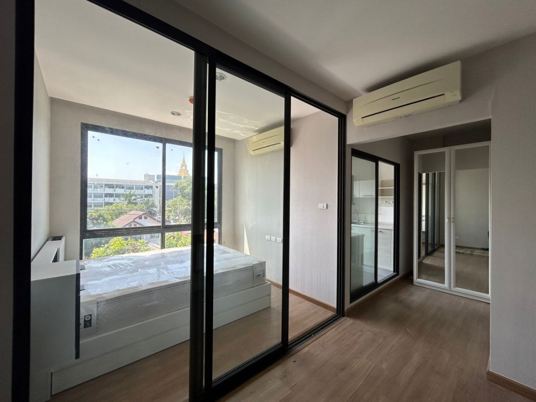 รูป CIMB 0864 : เดอะทรี พริวาต้า บางซื่อ - รูปที่ 34/38