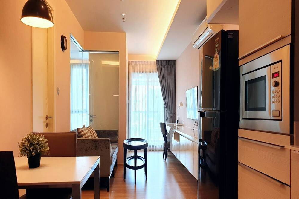 picture ðĨ For Sale !! big size, nice view, high floor 16++, There is a bathtub!! Code C20230111000...H Sukhumvit 43, 1 bed, 1 bath, furnished, Special Deal! - 2/6