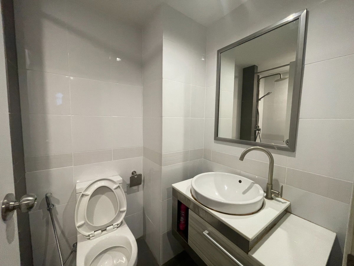 picture @Condorental condo for rent JW Condo - 12/13