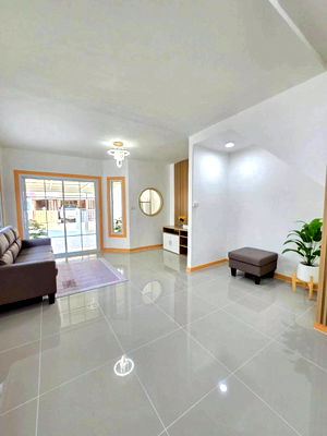 ขายทาวน์โฮม : ฟรีโอน! ทาวน์เฮ้าส์ 2 ชั้น สิรารมย์ | บ้านกล้วย-ไทรน้อย | ตกแต่งใหม่ มีพื้นที่ด้านข้าง | 1.99 ลบ.