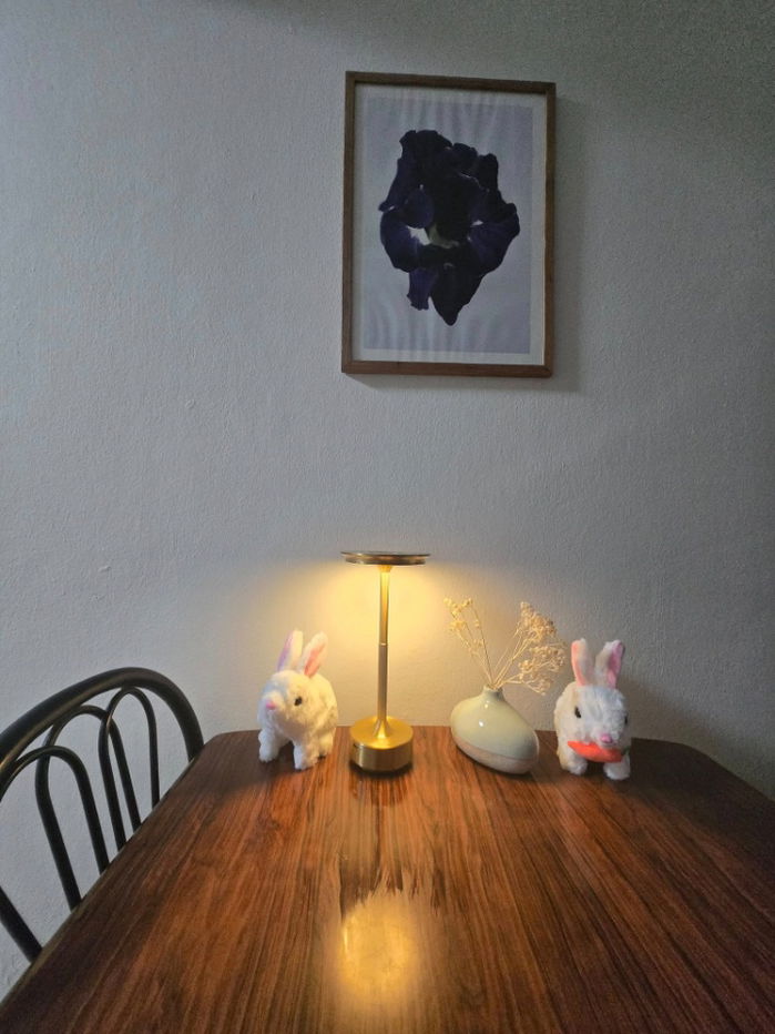 picture Two-storey townhouse for rent with 2 bedrooms and 3 toilets. - 3/11